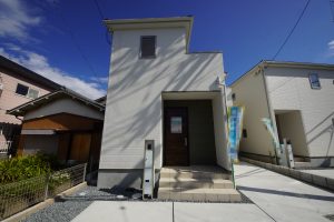 寝屋川市葛原　新築戸建　22-2期　１号棟